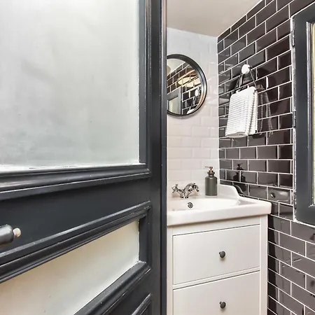 Magnificent Apartment- 2br-6p - Republique Apartment Paris